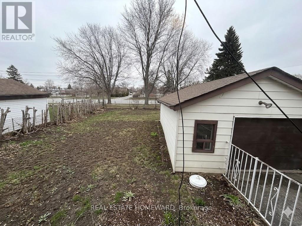 Main - 7 Dunlop Avenue, Toronto, Ontario  M1K 1K8 - Photo 13 - E12797332