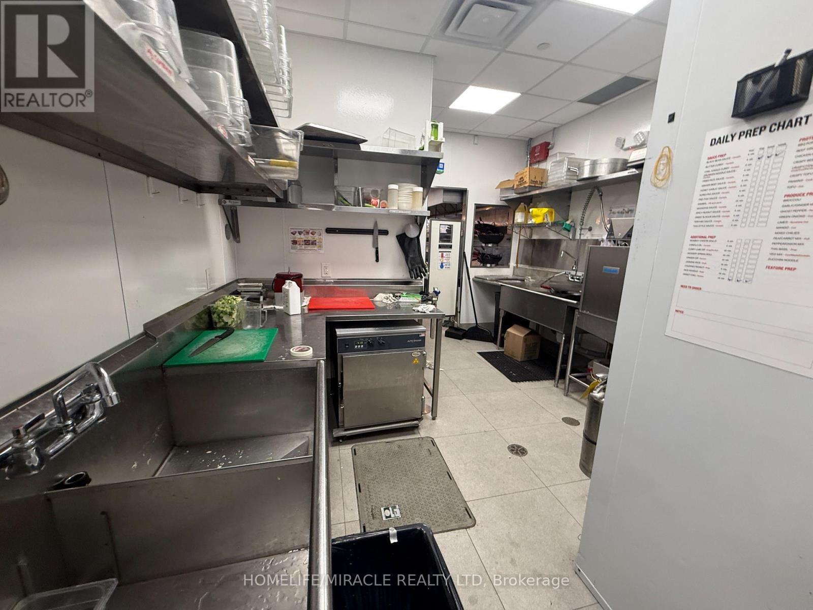 6 - 1860 Major Mackenzie Drive W, Vaughan, Ontario  L6A 4R9 - Photo 16 - N12892104