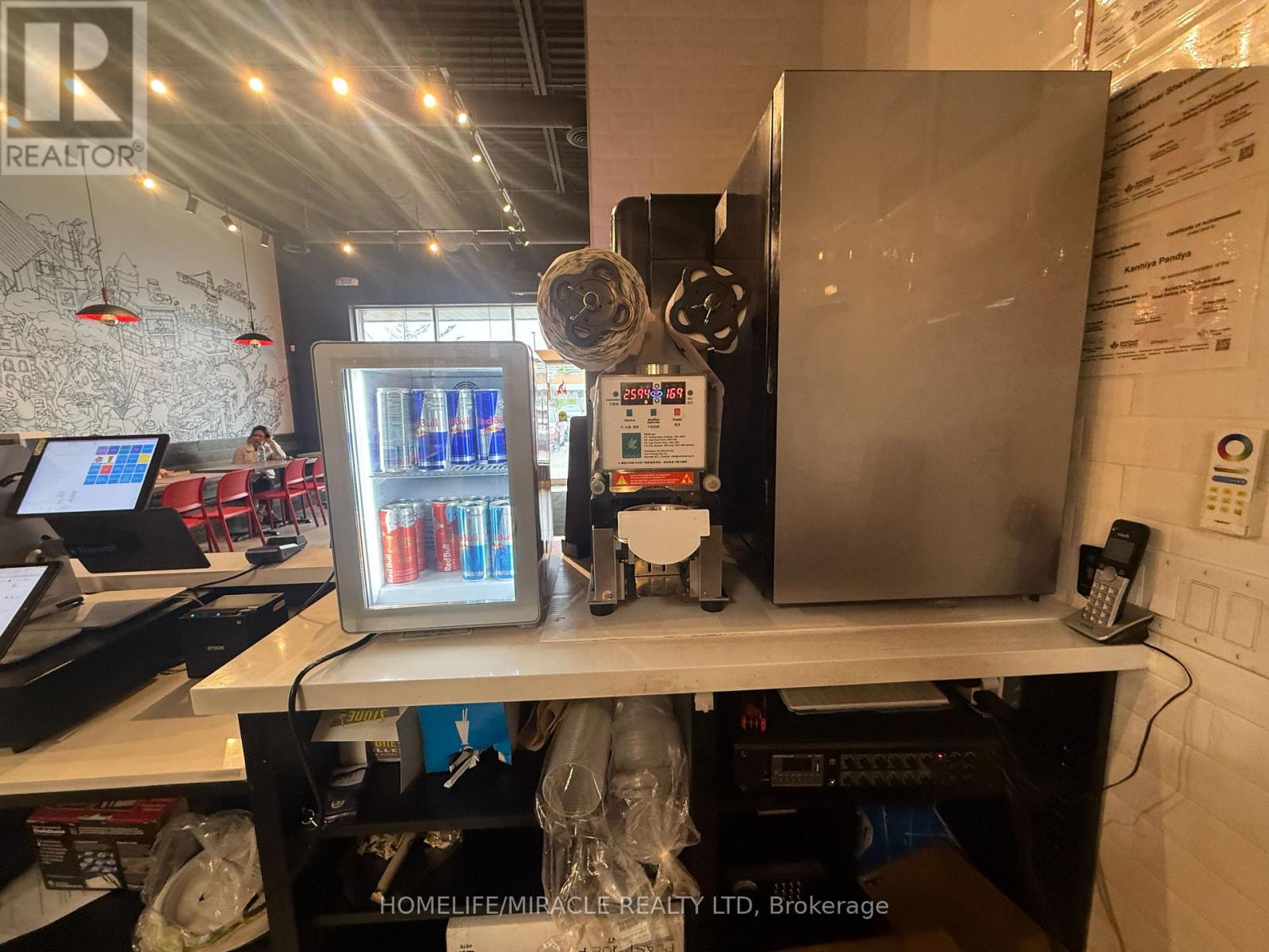 6 - 1860 Major Mackenzie Drive W, Vaughan, Ontario  L6A 4R9 - Photo 9 - N12892104