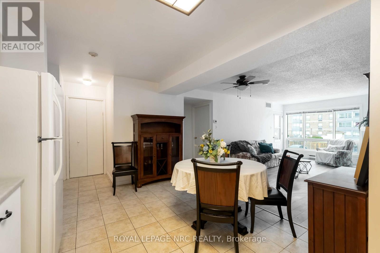 219 - 78 Roehampton Avenue, St. Catharines (Carlton/bunting), Ontario  L2M 7W9 - Photo 14 - X12892622