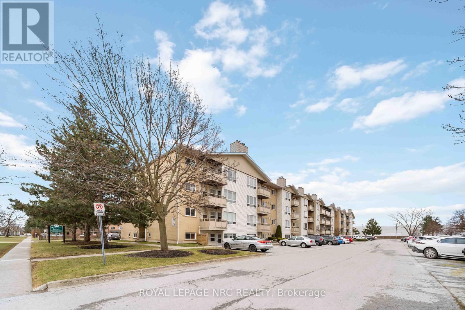 219 - 78 Roehampton Avenue, St. Catharines (Carlton/bunting), Ontario  L2M 7W9 - Photo 2 - X12892622