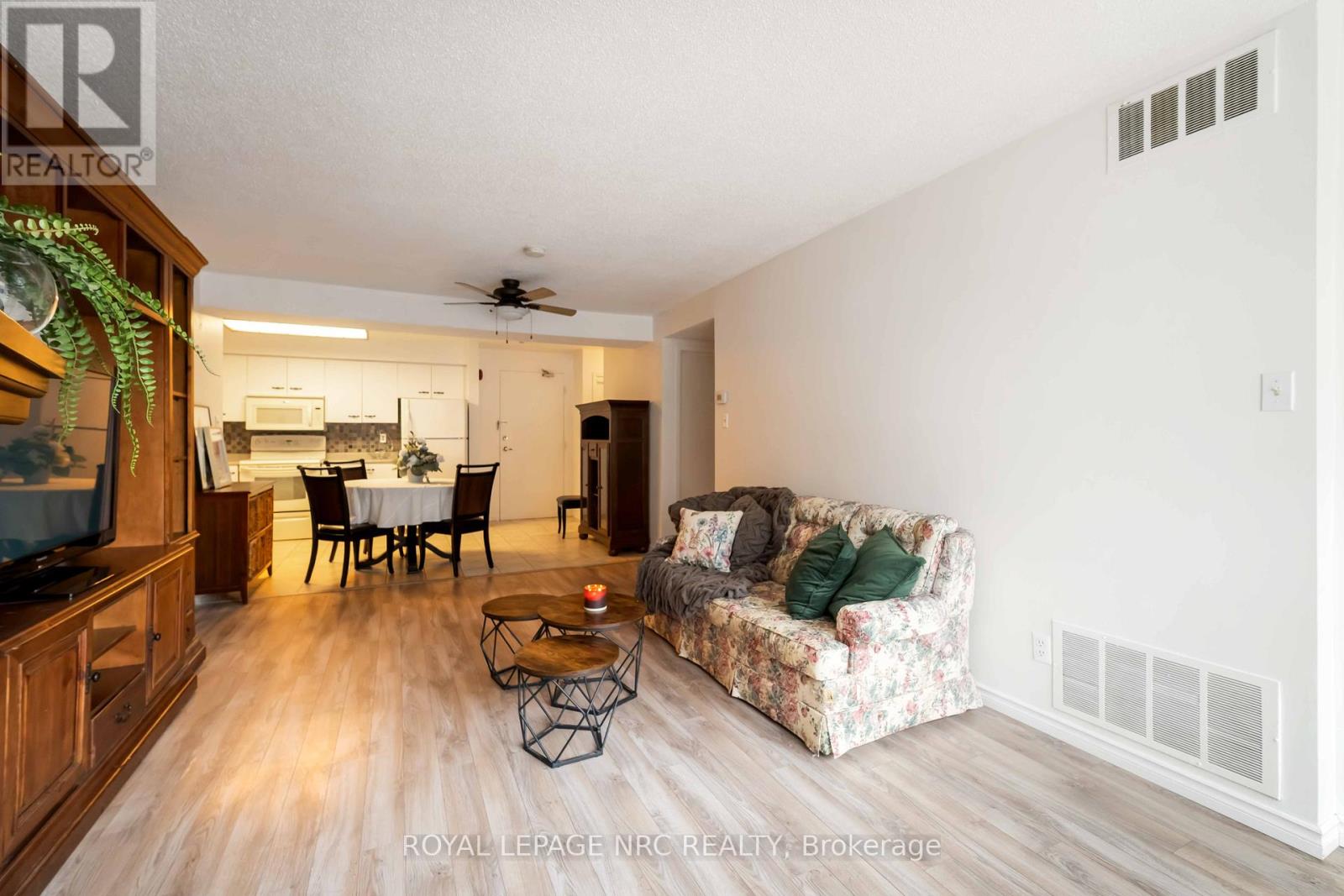 219 - 78 Roehampton Avenue, St. Catharines (Carlton/bunting), Ontario  L2M 7W9 - Photo 22 - X12892622