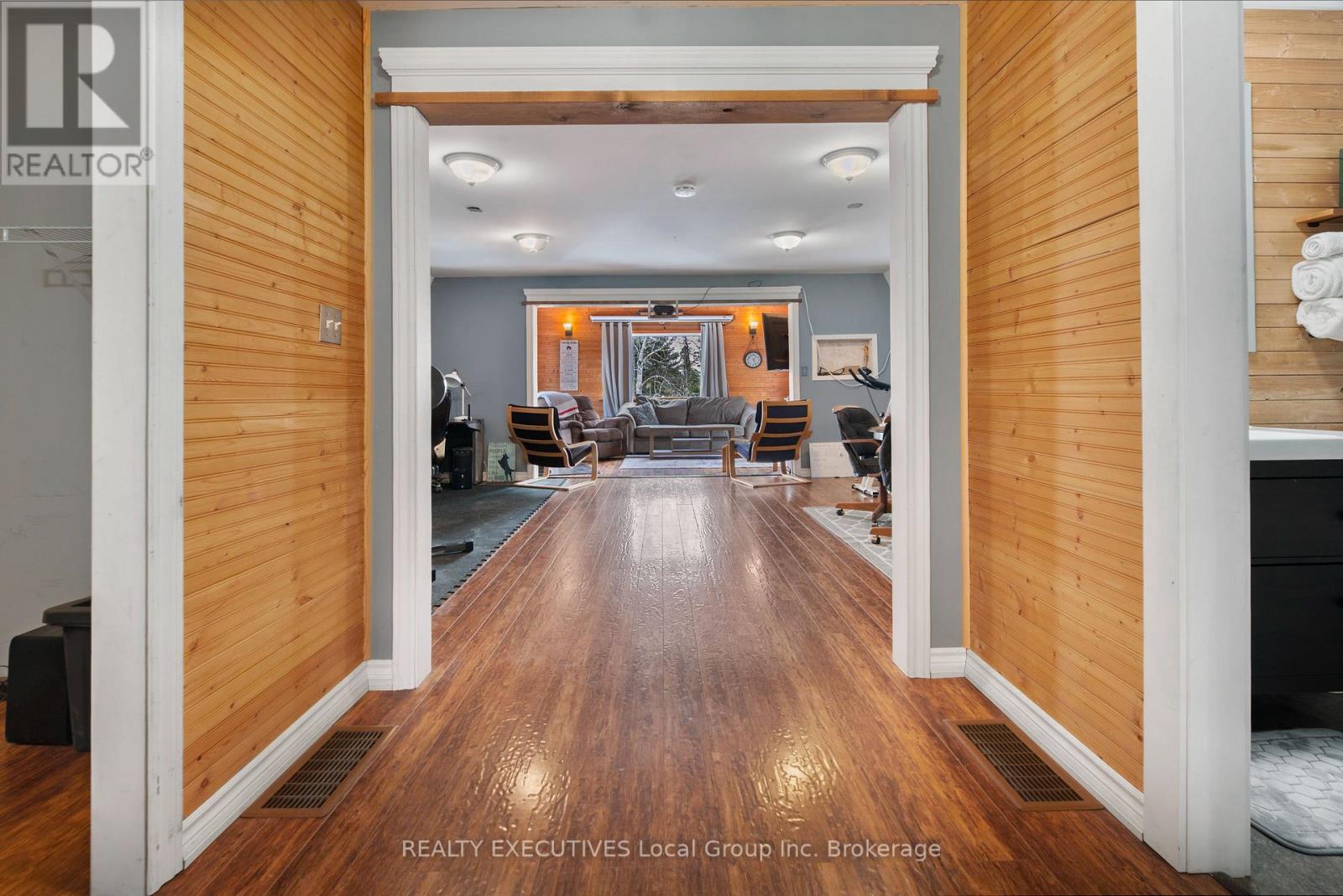 33 North River Road, Unorganized Townships (Redbridge), Ontario  P0H 2A0 - Photo 8 - X12892570