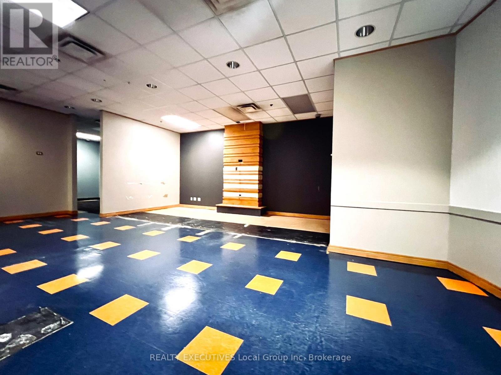 390 Lakeshore Drive, North Bay (Ferris), Ontario  P1A 2C7 - Photo 10 - X12892650