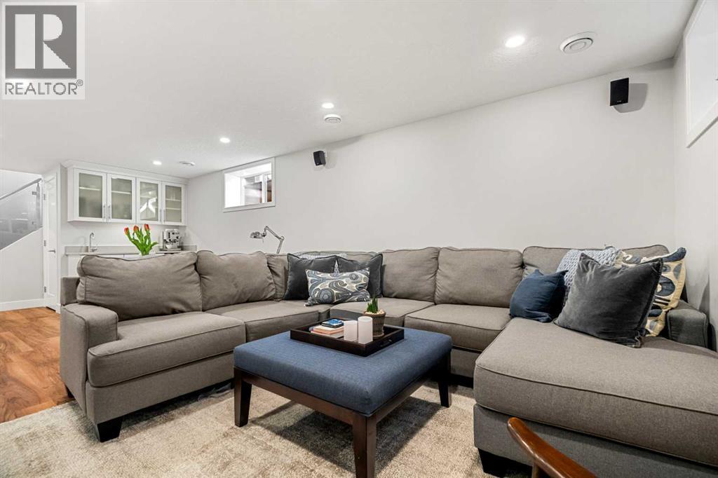 2935 Lindsay Drive Sw, Calgary, Alberta  T3E 6A9 - Photo 26 - A2289981