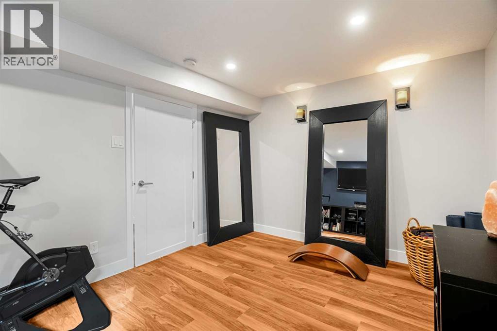 2935 Lindsay Drive Sw, Calgary, Alberta  T3E 6A9 - Photo 33 - A2289981