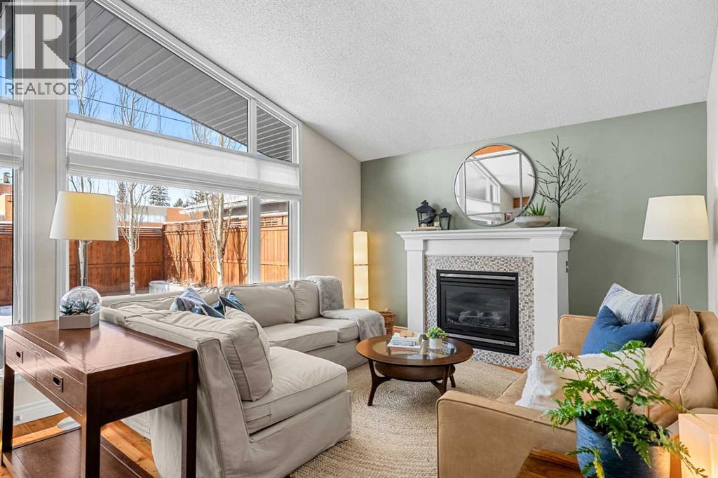 2935 Lindsay Drive Sw, Calgary, Alberta  T3E 6A9 - Photo 6 - A2289981