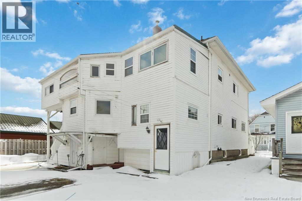 29-31 North Street, Moncton, New Brunswick  E1C 5X7 - Photo 3 - NB135279
