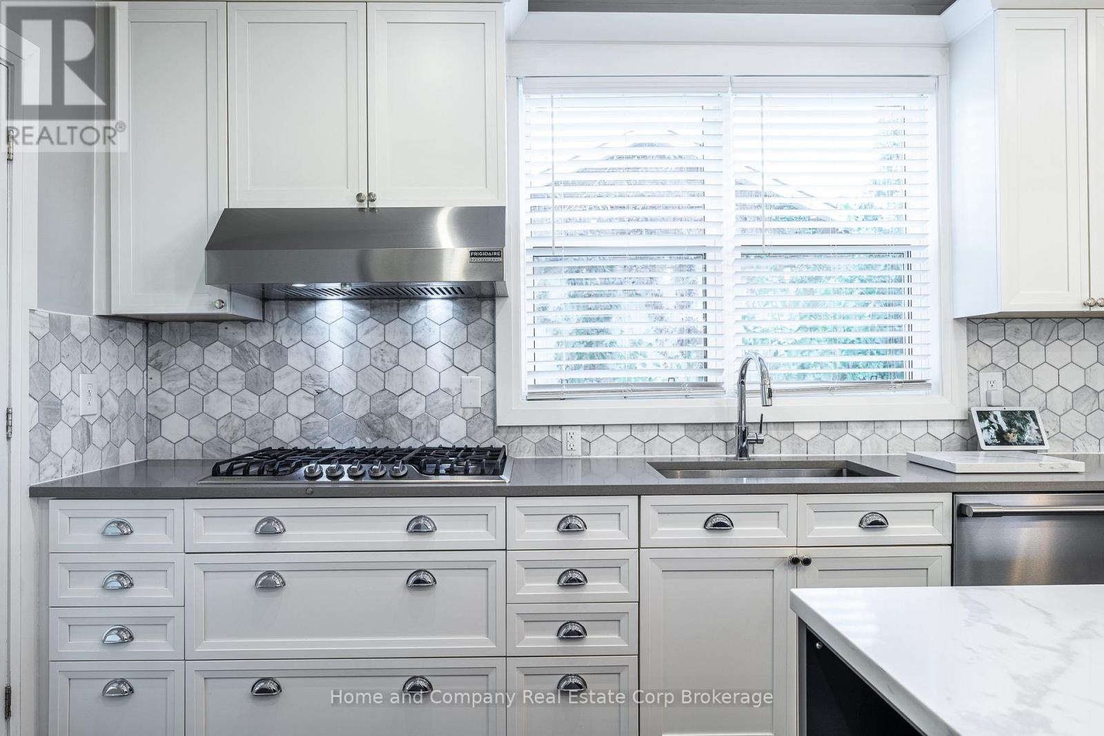 137 Water Street, Stratford, Ontario  N5A 3C3 - Photo 12 - X12892540