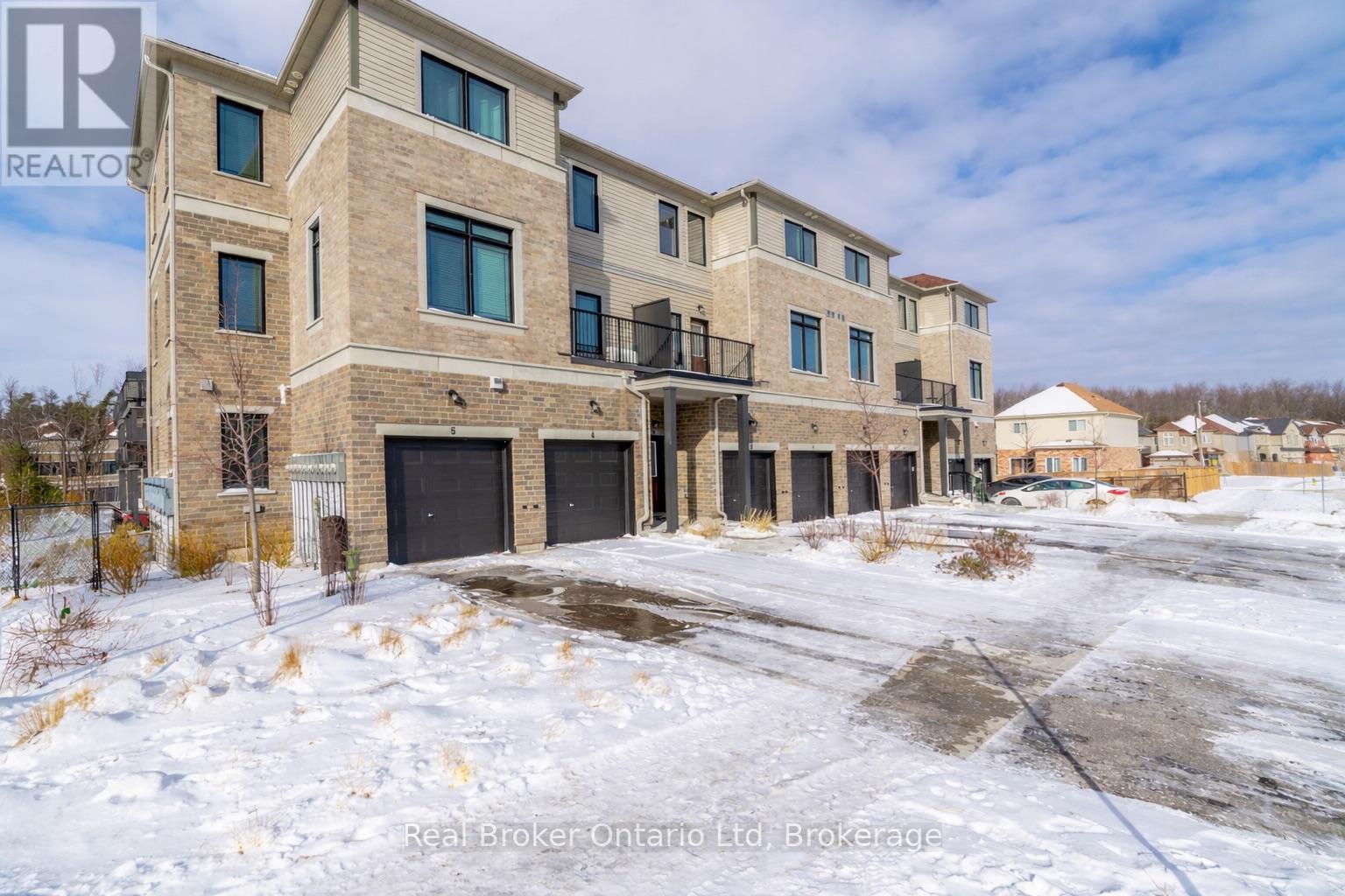 5 - 107 Westra Drive, Guelph, Ontario  N1K 0A5 - Photo 2 - X12892576