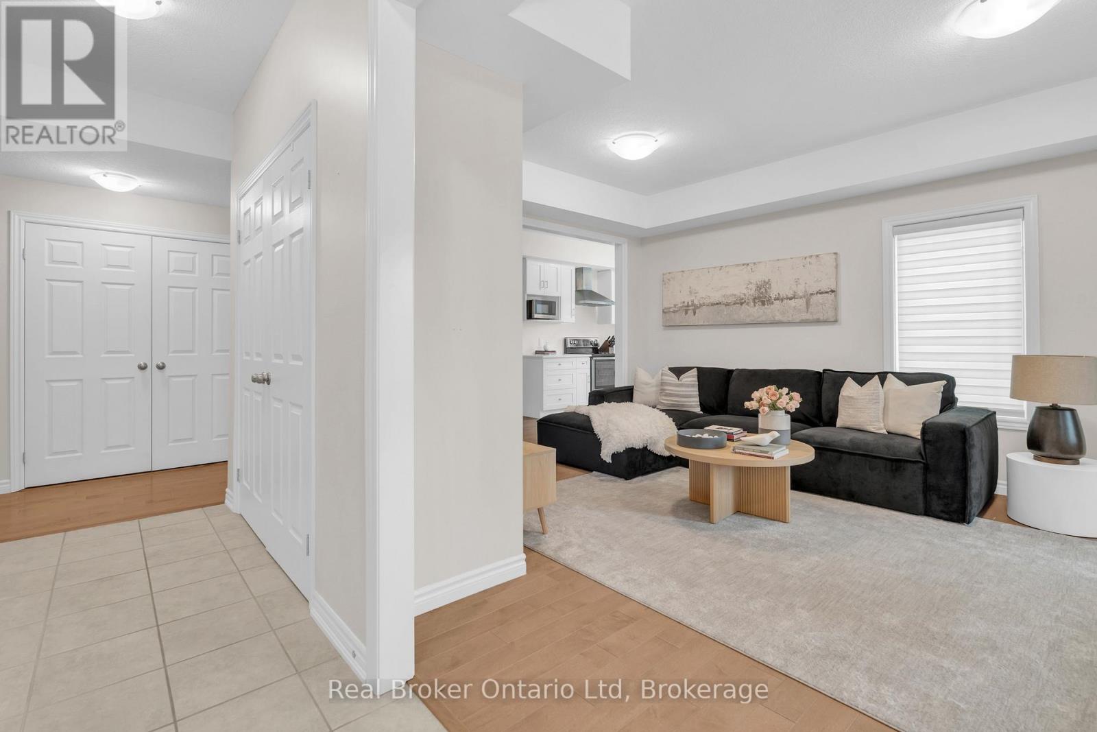 5 - 107 Westra Drive, Guelph, Ontario  N1K 0A5 - Photo 5 - X12892576