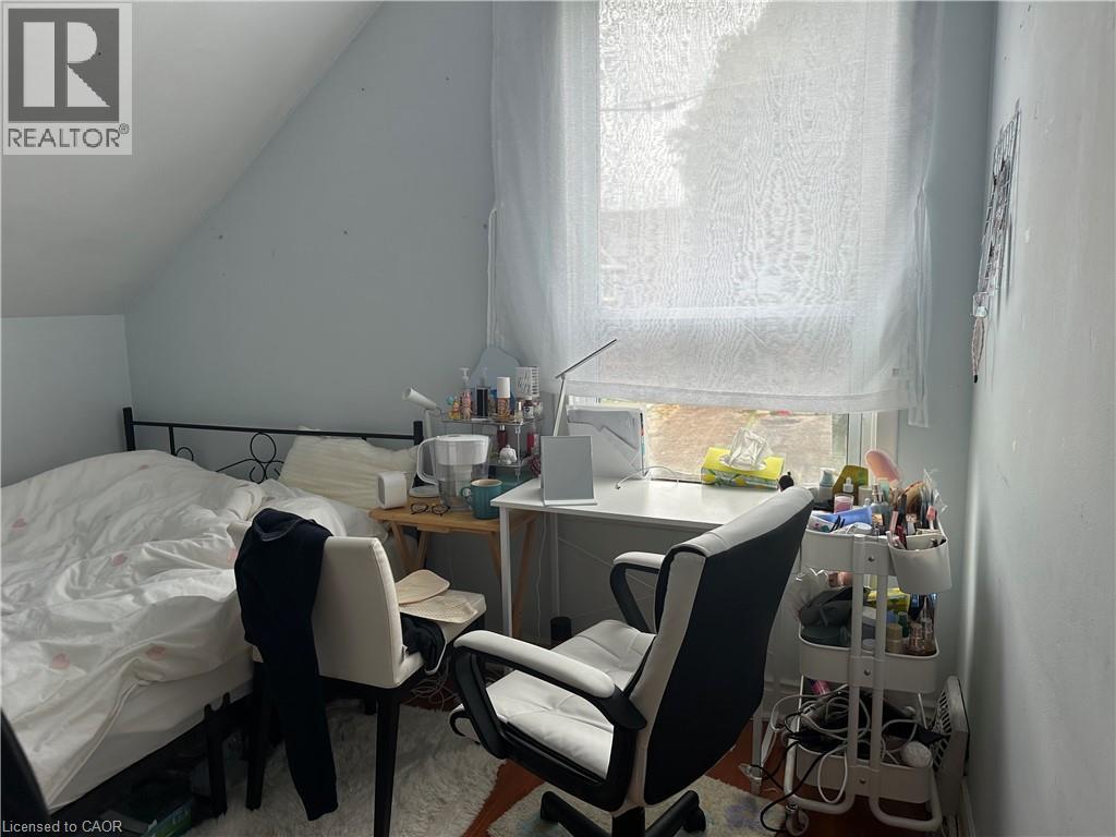 57 Emerson Street, Hamilton, Ontario  L8S 2X5 - Photo 9 - 40812968