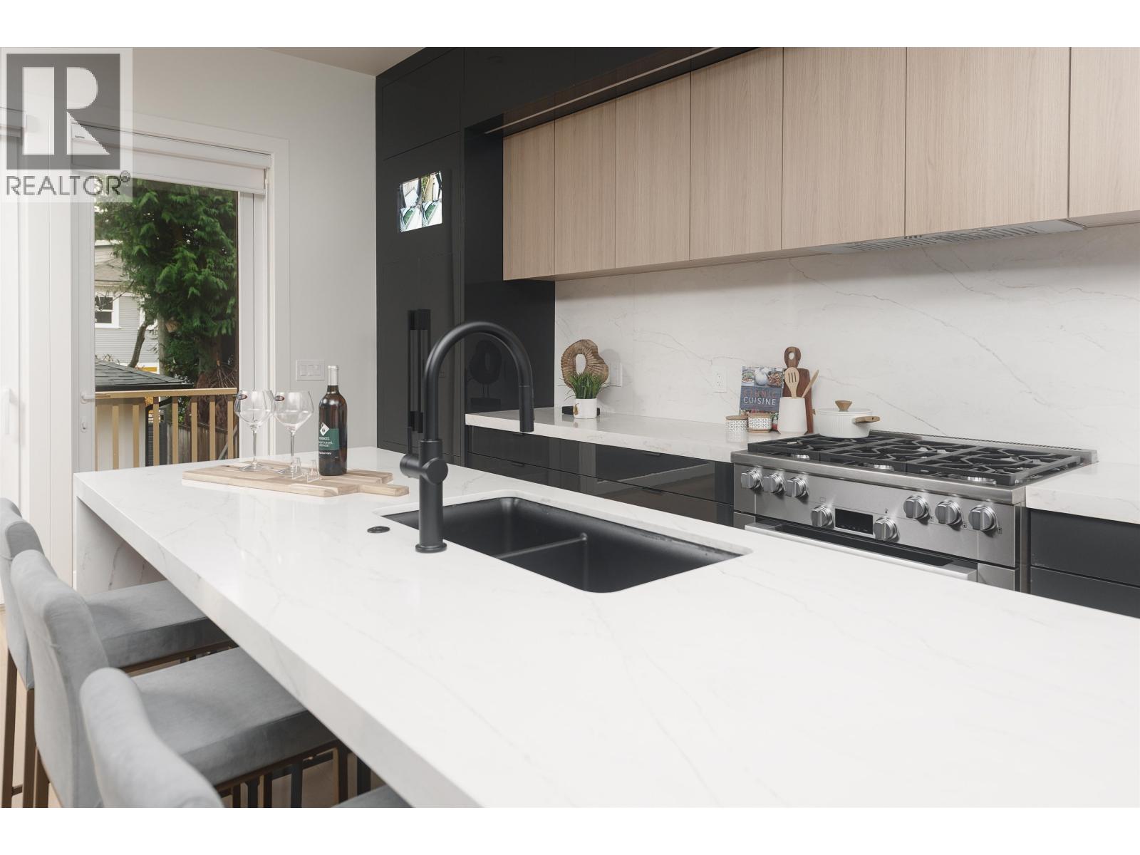 2 3232 W 38th Avenue, Vancouver, British Columbia  V6N 2X6 - Photo 7 - R3098235