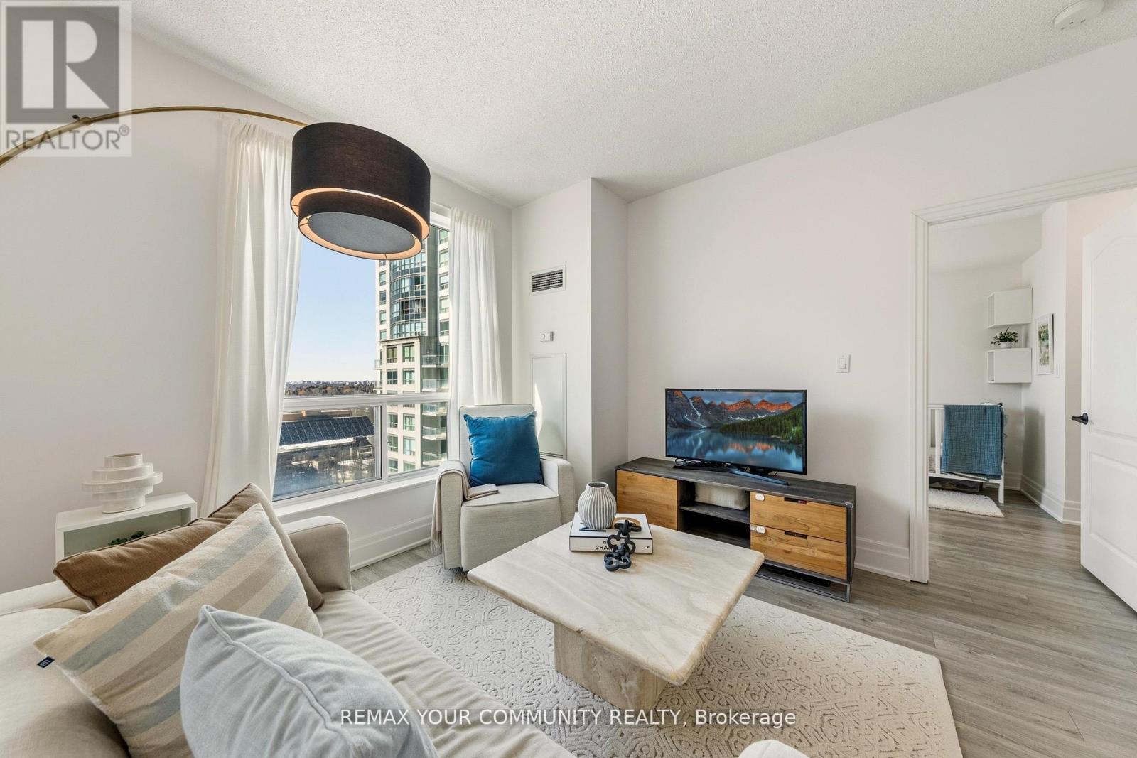 2009 - 188 Doris Avenue, Toronto, Ontario  M2N 6Z5 - Photo 2 - C12892480