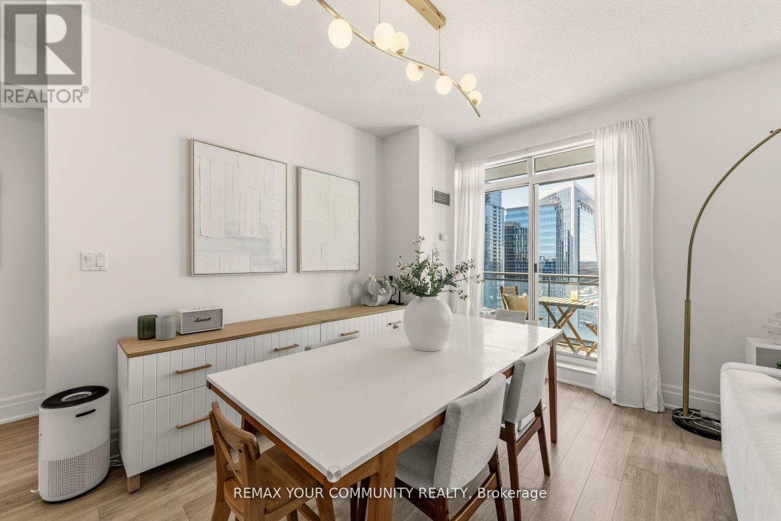 2009 - 188 Doris Avenue, Toronto, Ontario  M2N 6Z5 - Photo 9 - C12892480