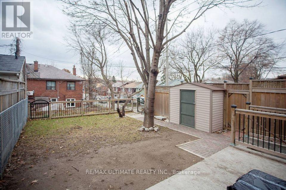 Upper - 9 Keywest Avenue, Toronto, Ontario  M6E 2A7 - Photo 11 - C12892484