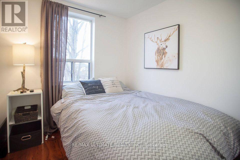 Upper - 9 Keywest Avenue, Toronto, Ontario  M6E 2A7 - Photo 6 - C12892484