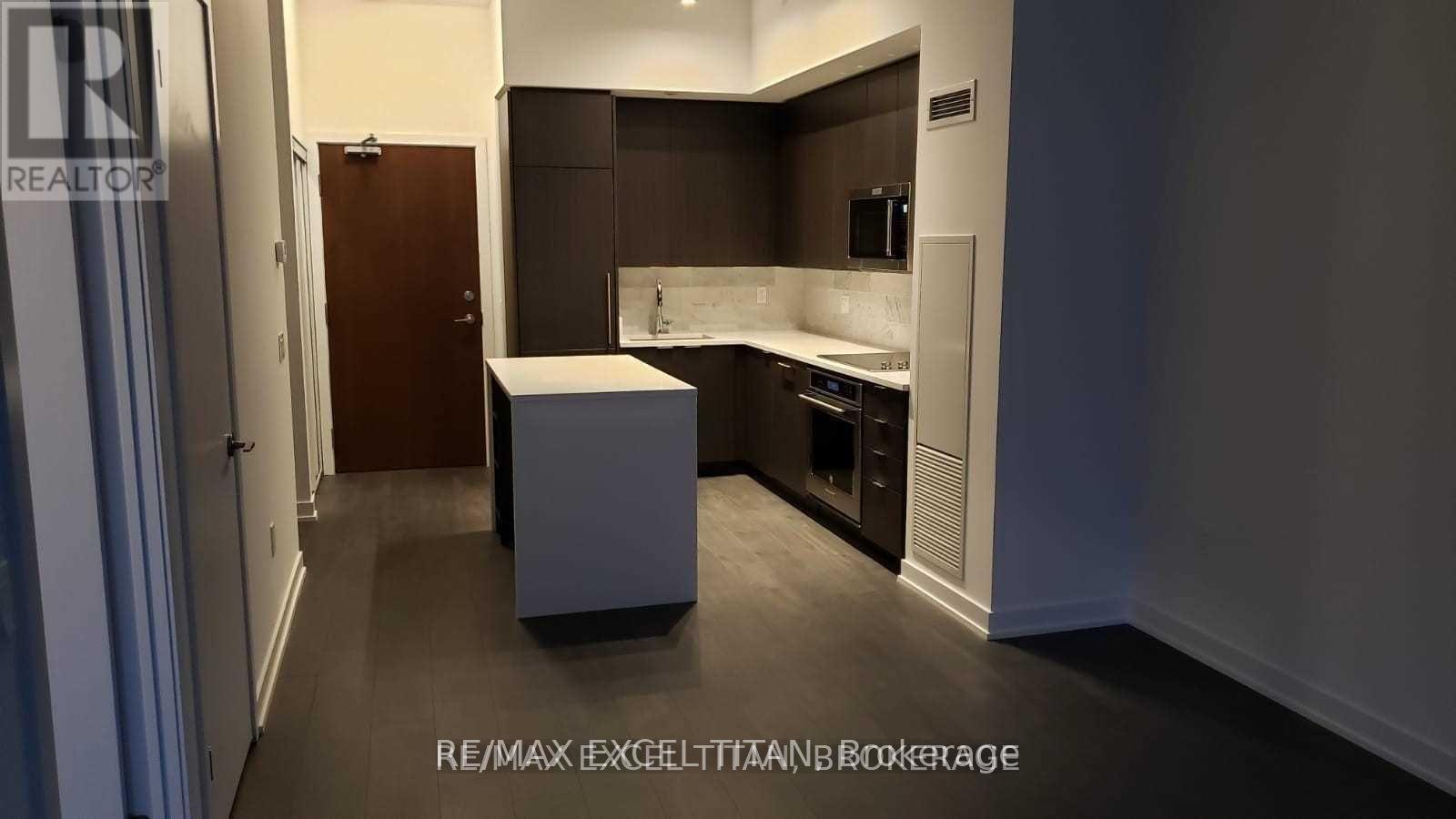 722 - 38 Iannuzzi Street, Toronto, Ontario  M5V 0S2 - Photo 2 - C12892612