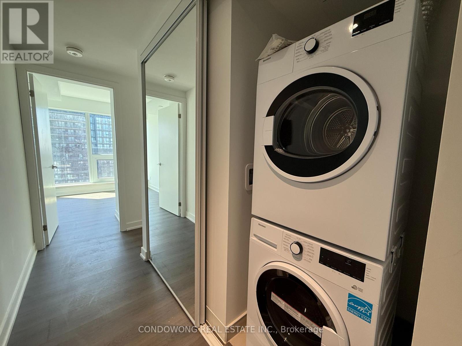 3703 - 8 Wellesley Street W, Toronto (Bay Street Corridor), Ontario  M4Y 0J5 - Photo 13 - C12892618