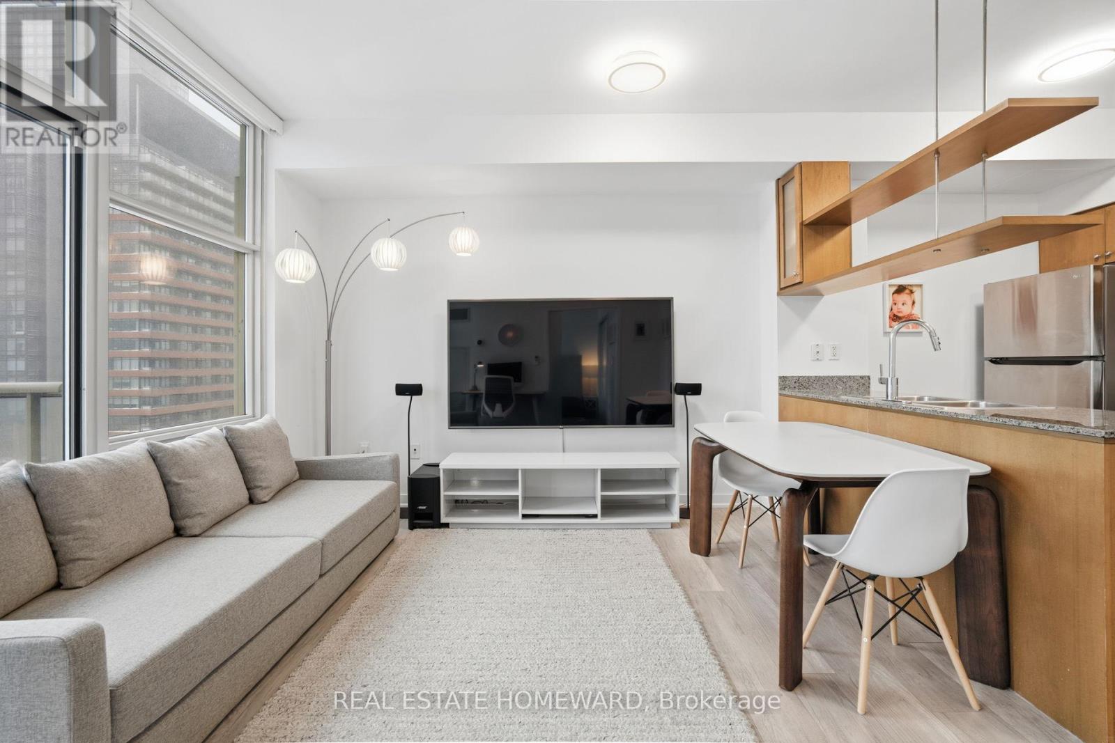 708 - 9 Spadina Avenue, Toronto (Waterfront Communities), Ontario  M5V 3V5 - Photo 14 - C12892628