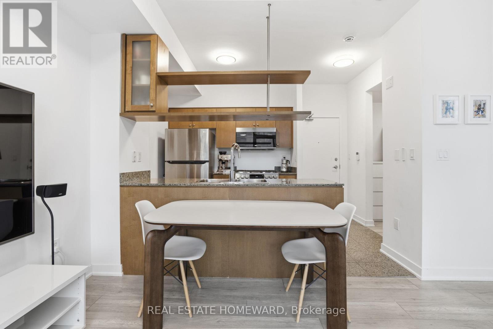 708 - 9 Spadina Avenue, Toronto (Waterfront Communities), Ontario  M5V 3V5 - Photo 16 - C12892628