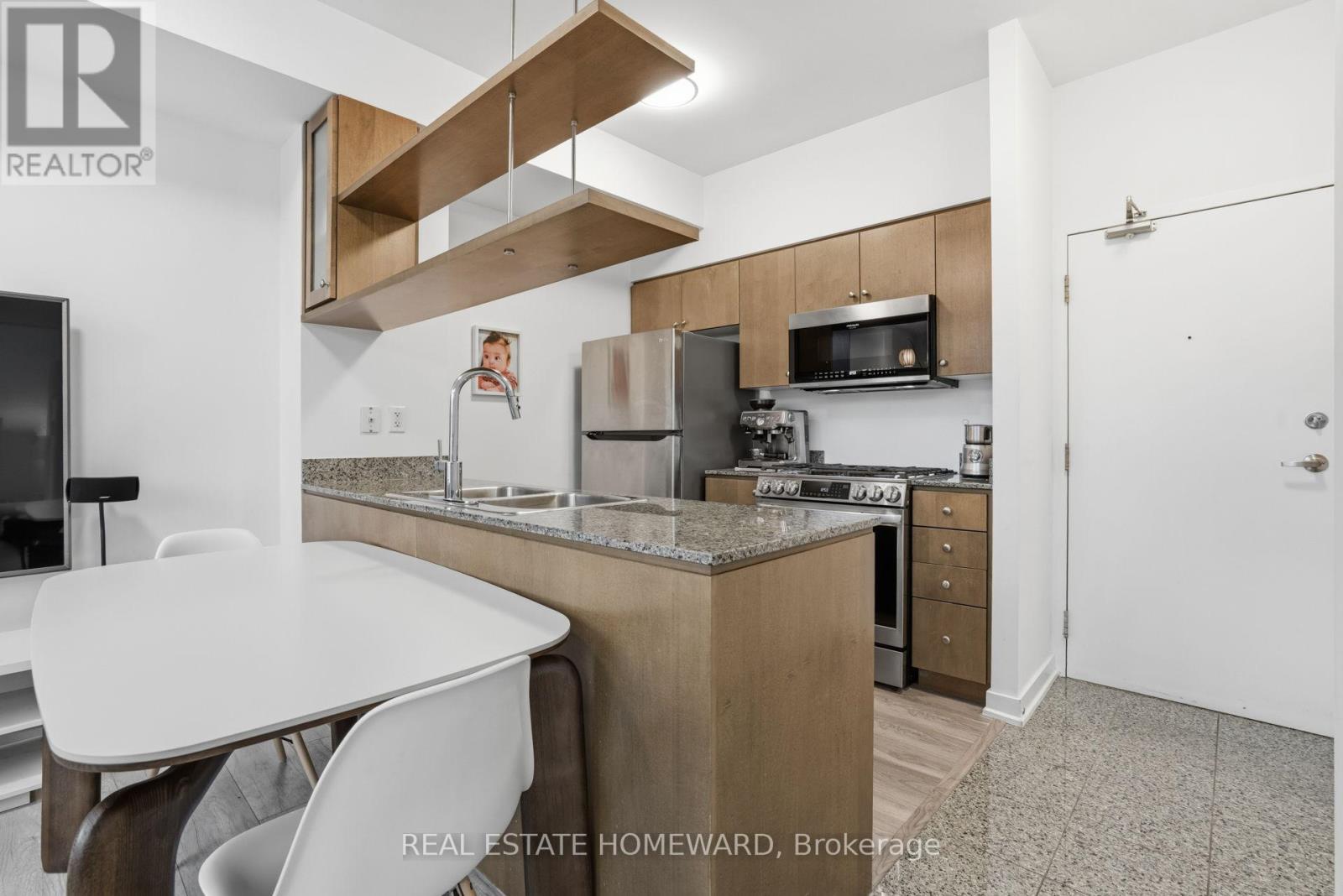 708 - 9 Spadina Avenue, Toronto (Waterfront Communities), Ontario  M5V 3V5 - Photo 19 - C12892628