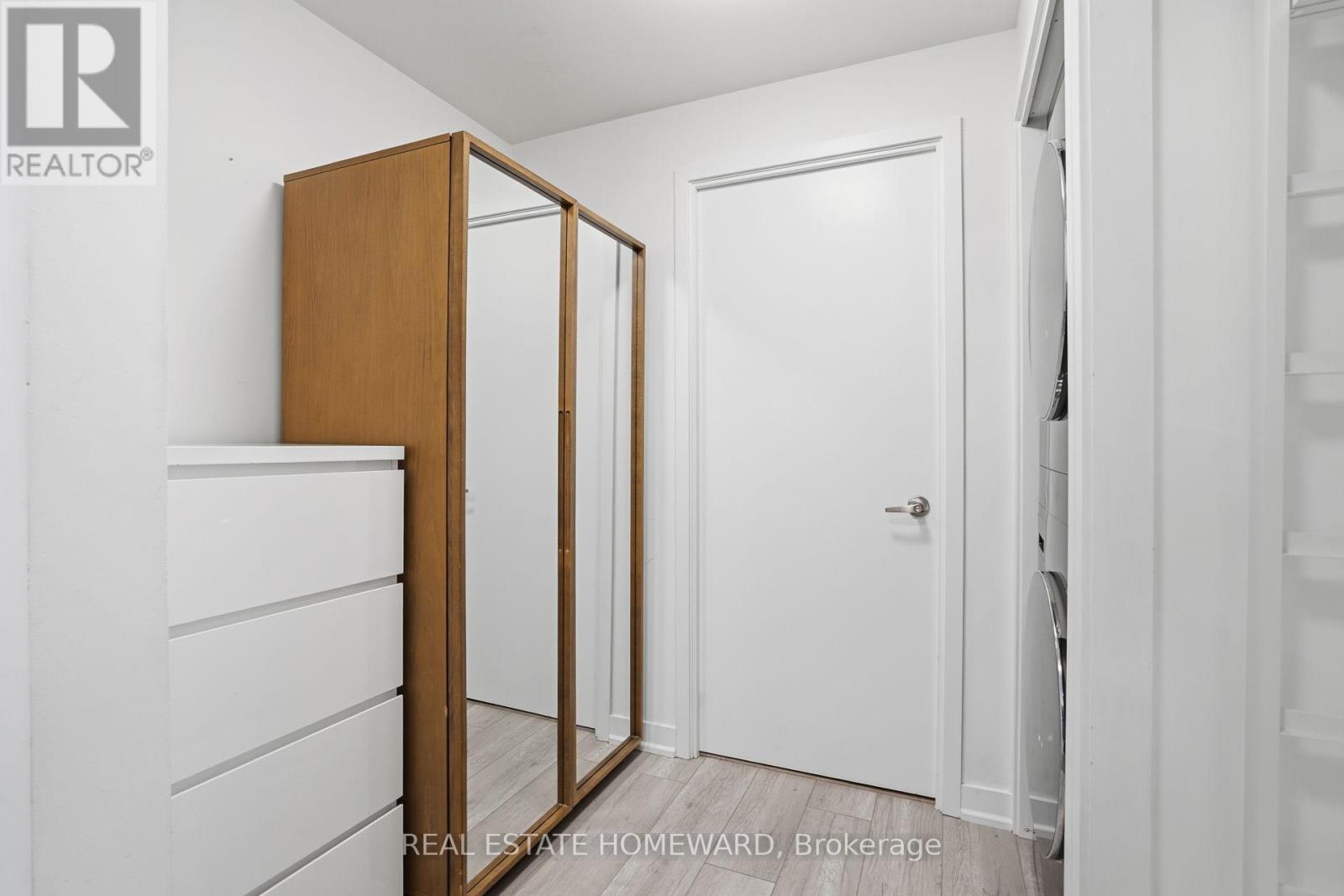 708 - 9 Spadina Avenue, Toronto (Waterfront Communities), Ontario  M5V 3V5 - Photo 8 - C12892628