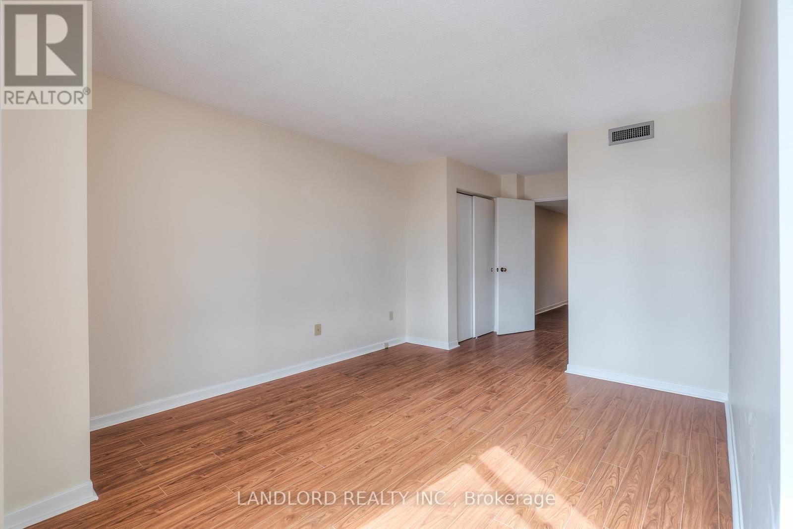 405 - 135 George Street S, Toronto, Ontario  M5A 4E8 - Photo 16 - C12892638