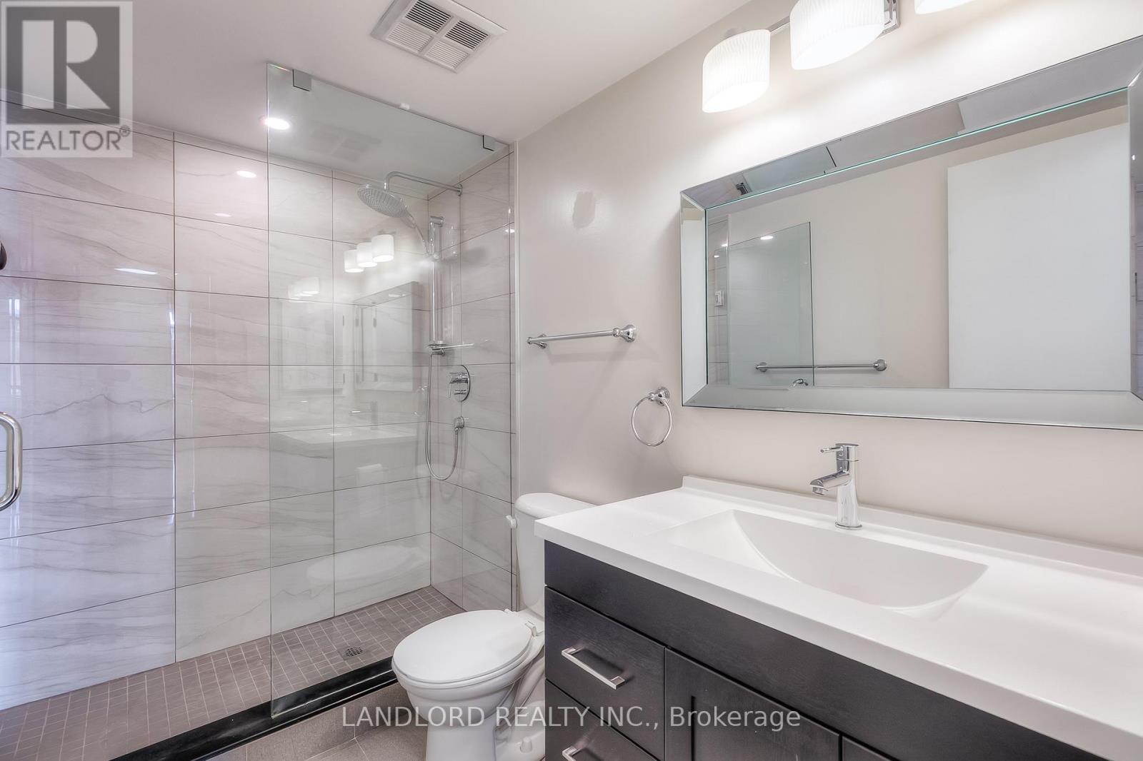 405 - 135 George Street S, Toronto, Ontario  M5A 4E8 - Photo 18 - C12892638