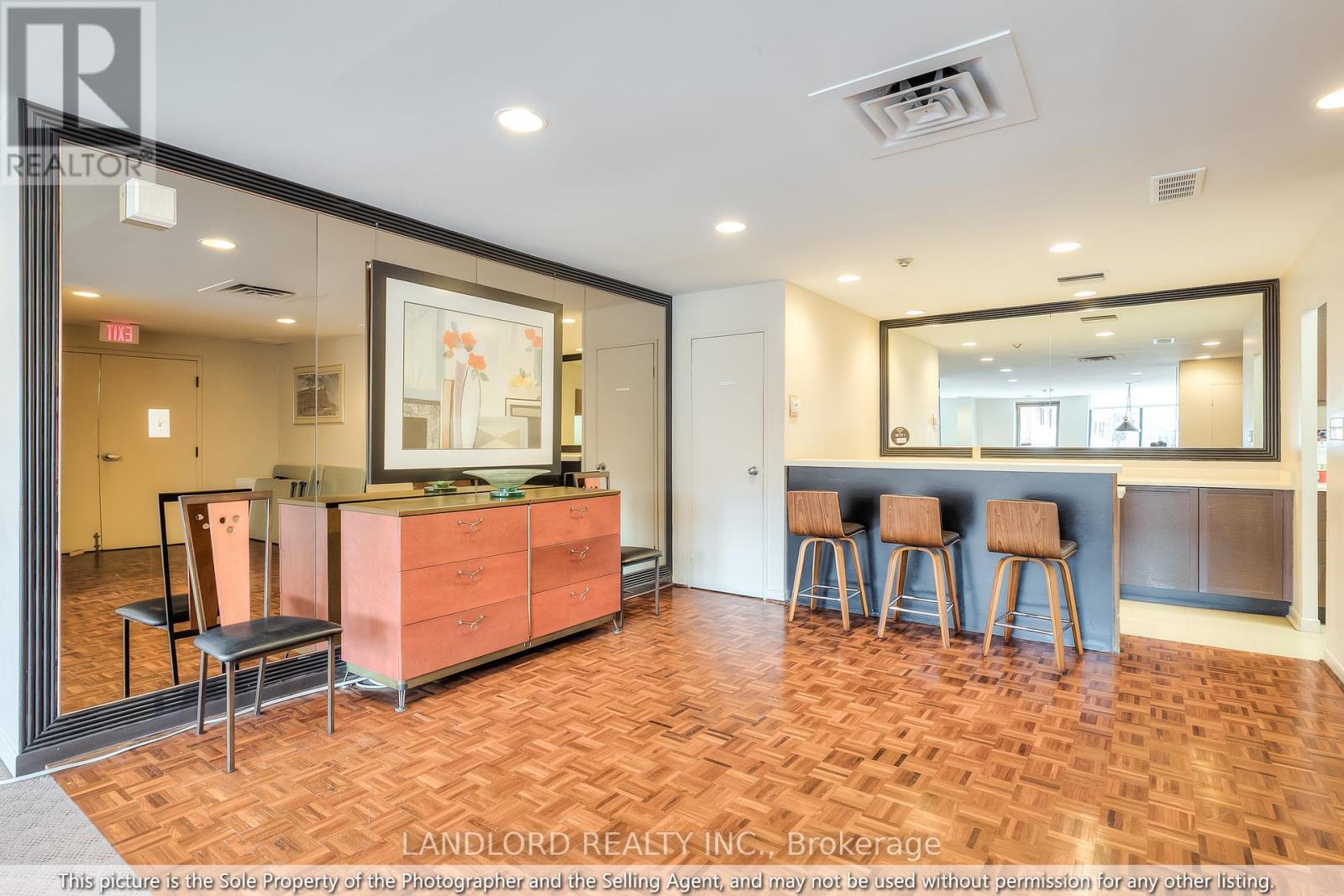 405 - 135 George Street S, Toronto, Ontario  M5A 4E8 - Photo 27 - C12892638