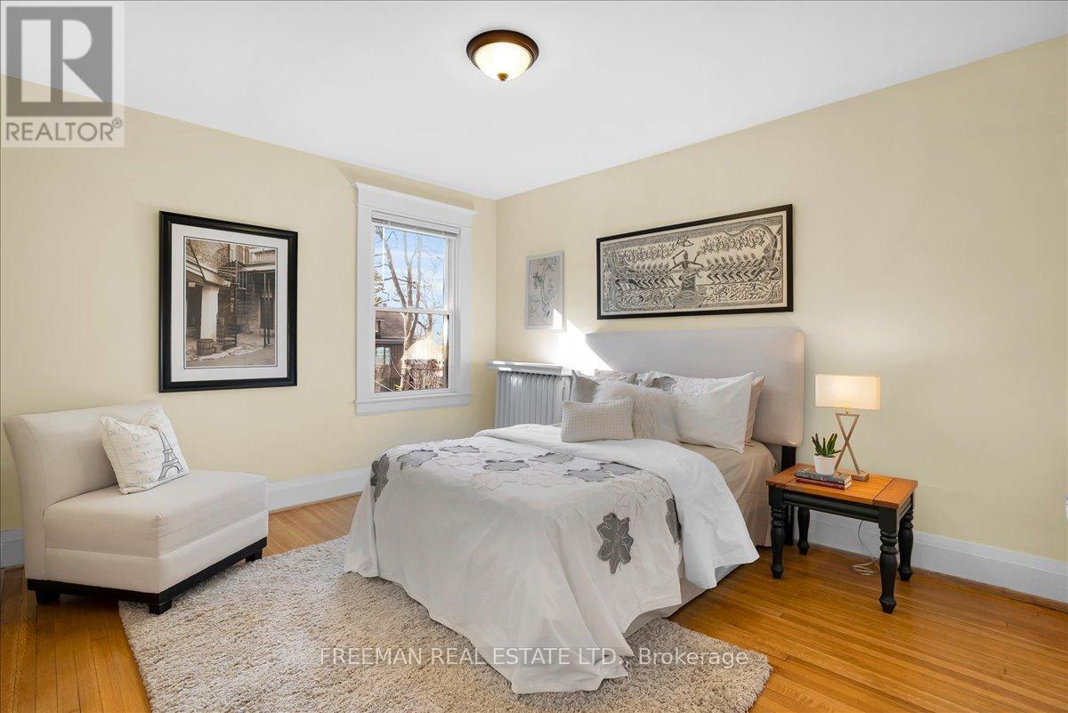 29 Tyrrel Avenue, Toronto, Ontario  M6G 2G1 - Photo 27 - C12892702