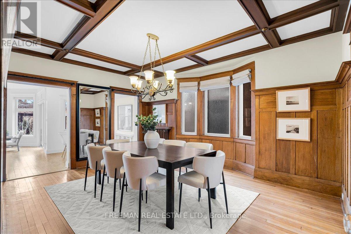 29 Tyrrel Avenue, Toronto, Ontario  M6G 2G1 - Photo 7 - C12892702