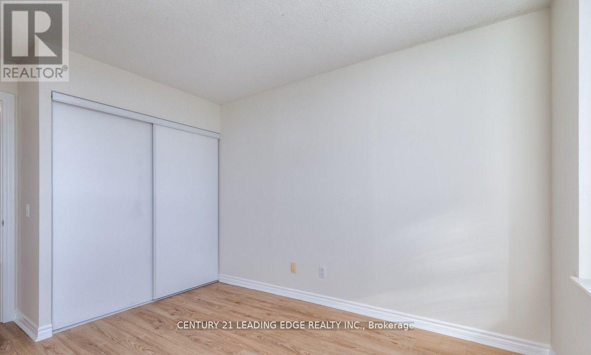 2902 - 115 Omni Drive, Toronto (Bendale), Ontario  M1P 5B4 - Photo 6 - E12892468