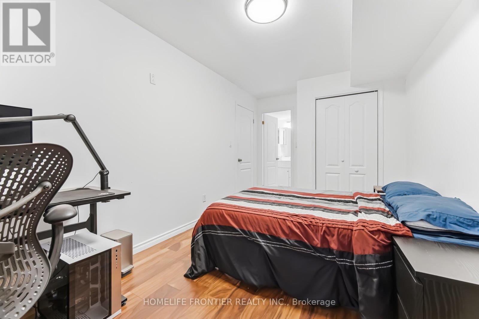 207 - 45 Strangford Lane, Toronto, Ontario  M1L 0E5 - Photo 13 - E12892592