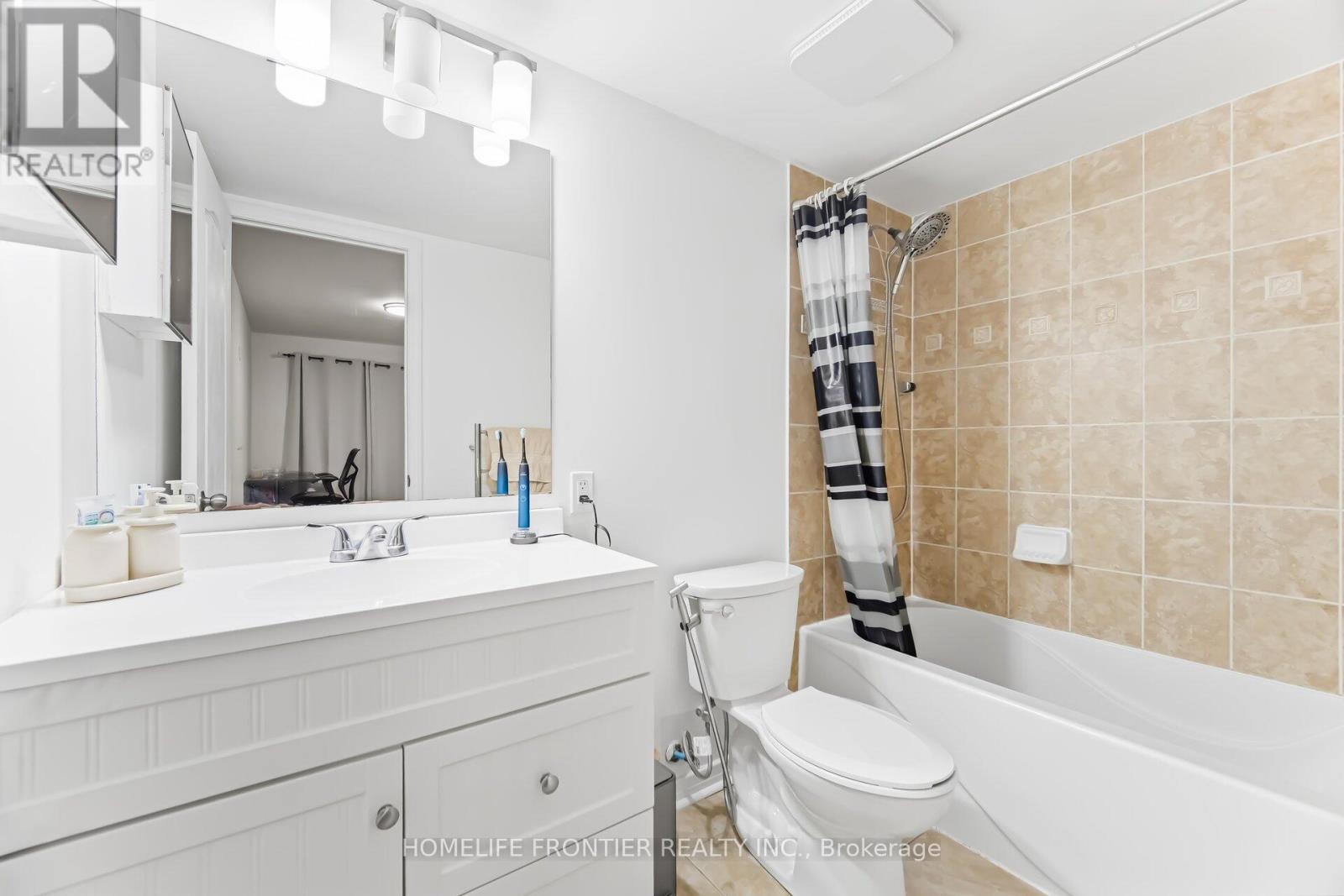 207 - 45 Strangford Lane, Toronto, Ontario  M1L 0E5 - Photo 15 - E12892592