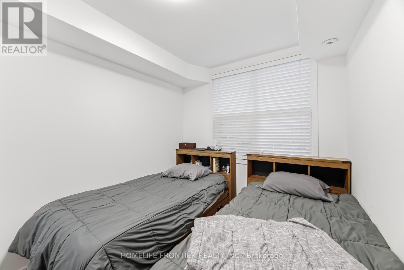 207 - 45 Strangford Lane, Toronto, Ontario  M1L 0E5 - Photo 19 - E12892592