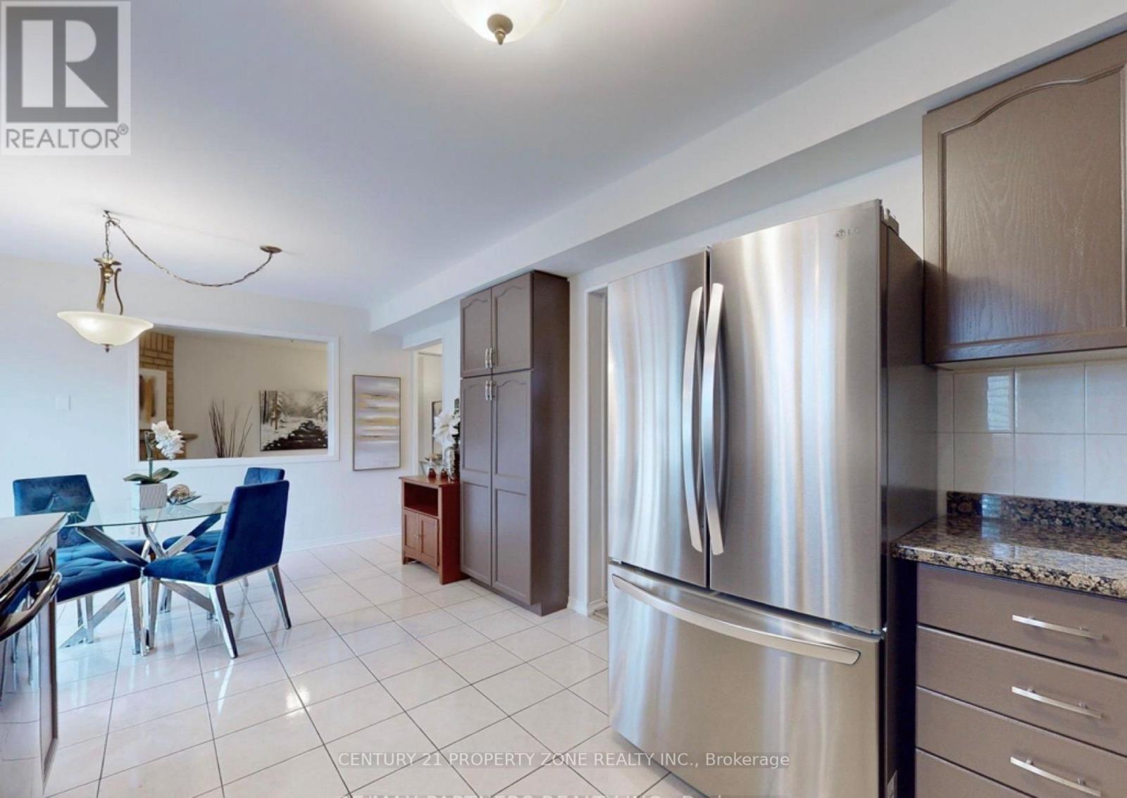 15 Ribbleside Drive, Whitby, Ontario  L1N 6Z3 - Photo 12 - E12892596