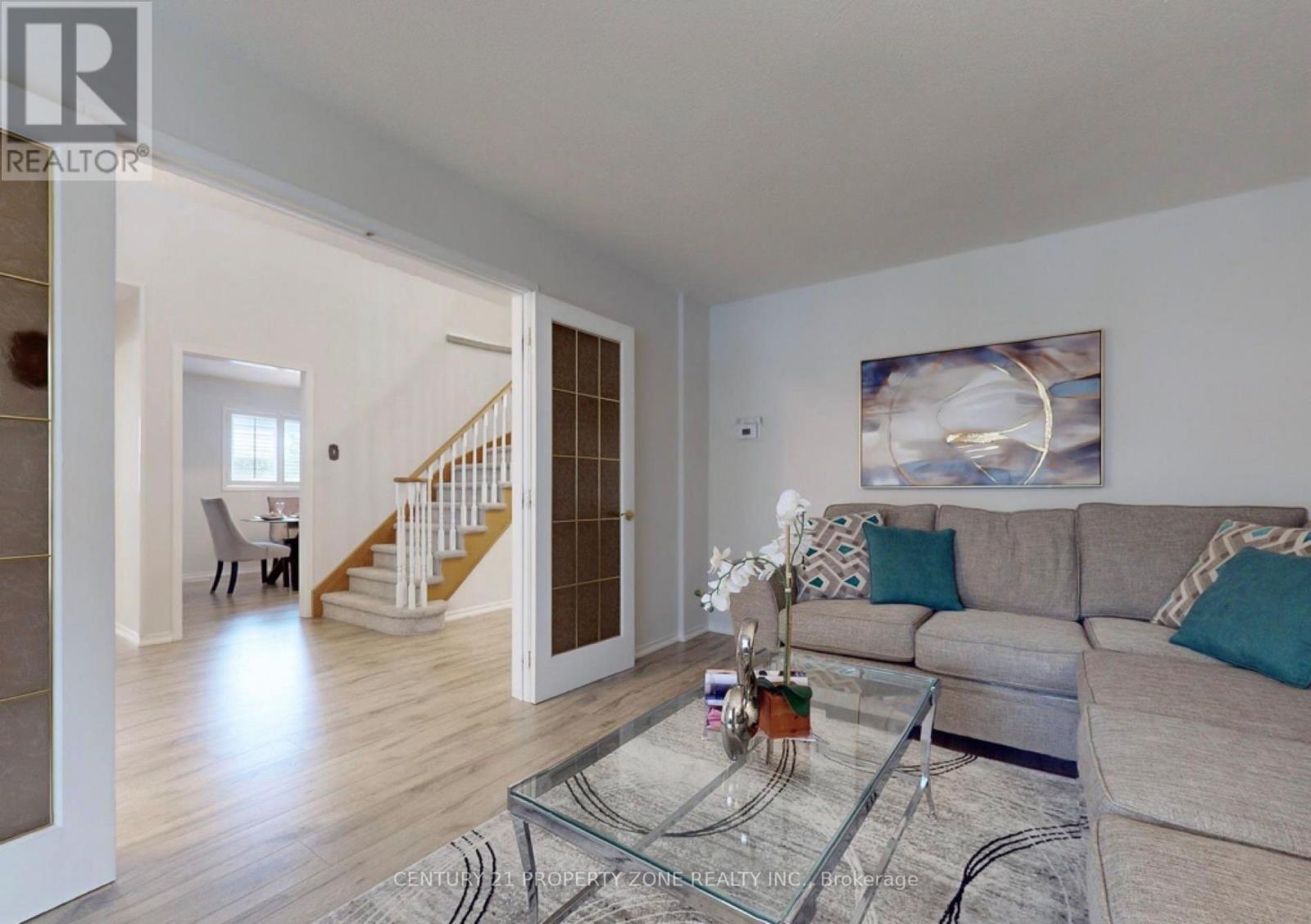 15 Ribbleside Drive, Whitby, Ontario  L1N 6Z3 - Photo 3 - E12892596