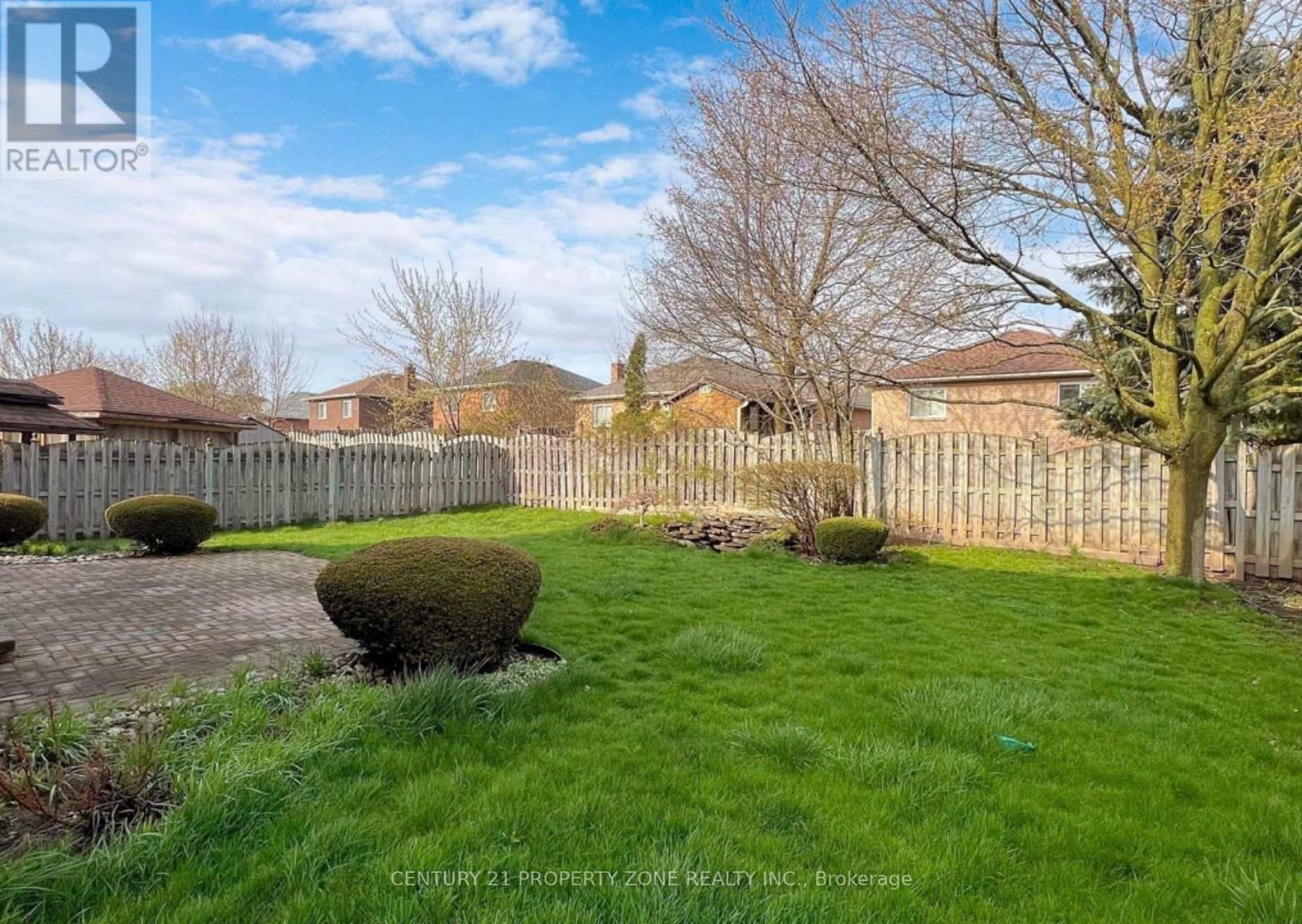 15 Ribbleside Drive, Whitby, Ontario  L1N 6Z3 - Photo 38 - E12892596