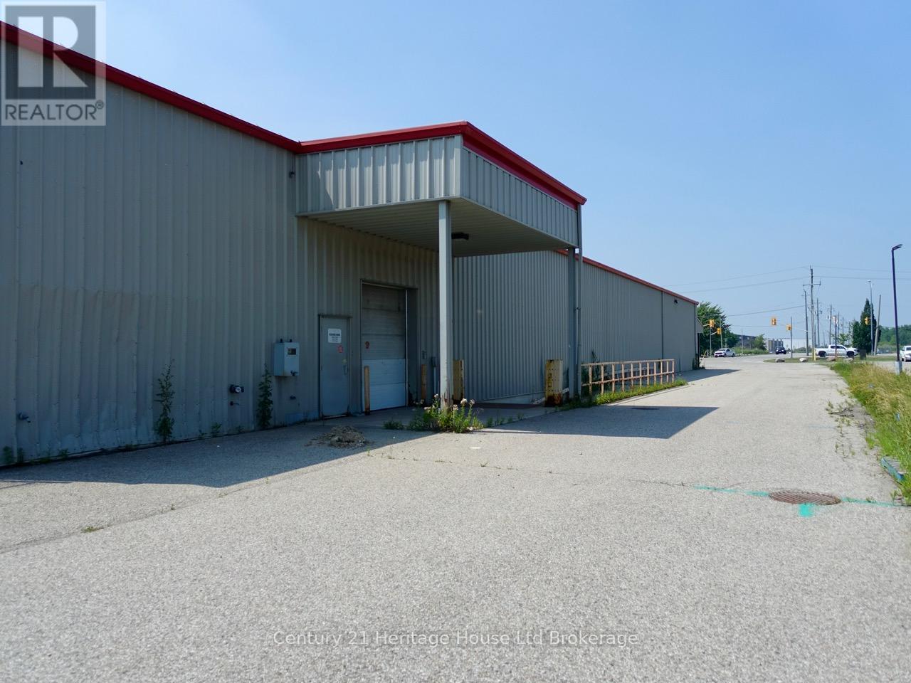 Unit 3 - 1344 Dundas Street E, Woodstock (Woodstock - South), Ontario  N4S 7V9 - Photo 9 - X12892598