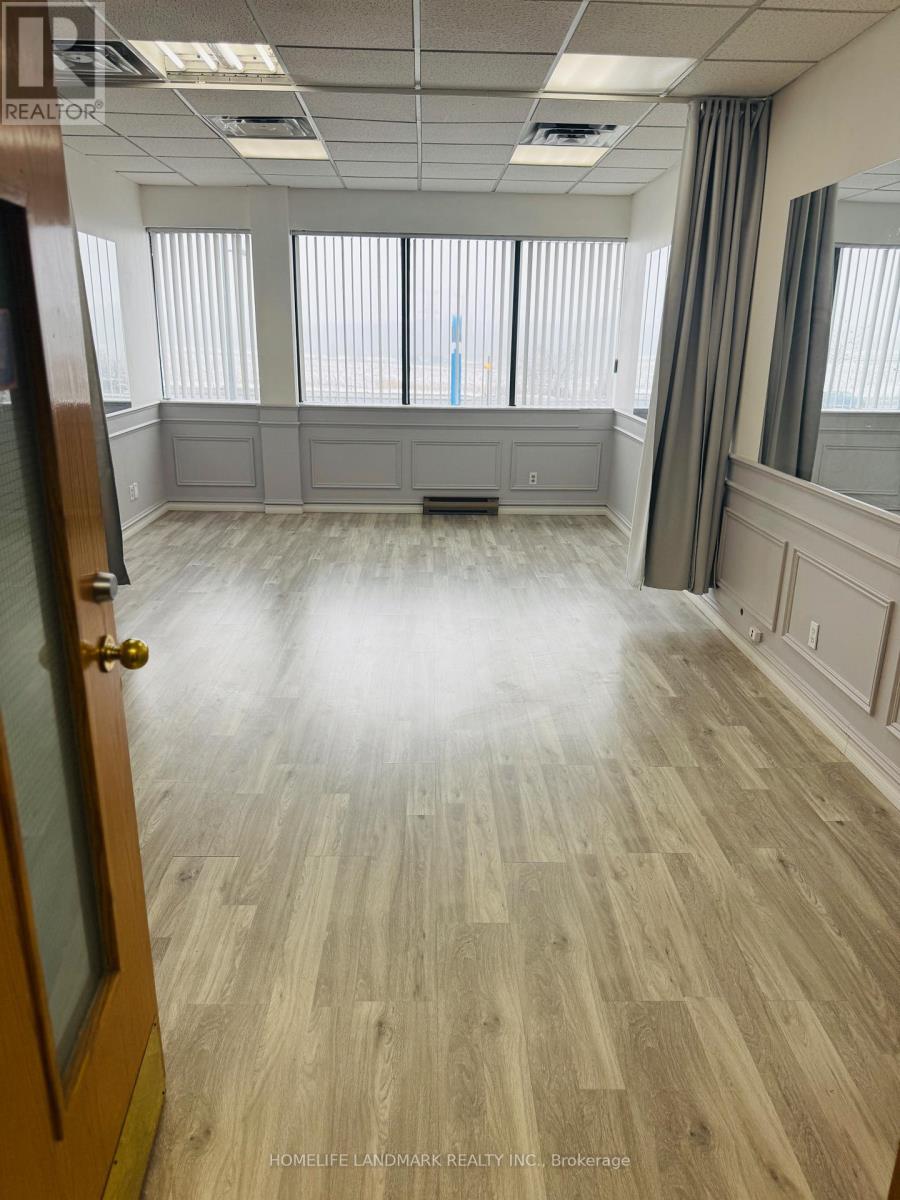 105 - 324 Highway 7 Avenue E, Richmond Hill, Ontario  L4B 1A6 - Photo 6 - N12892626