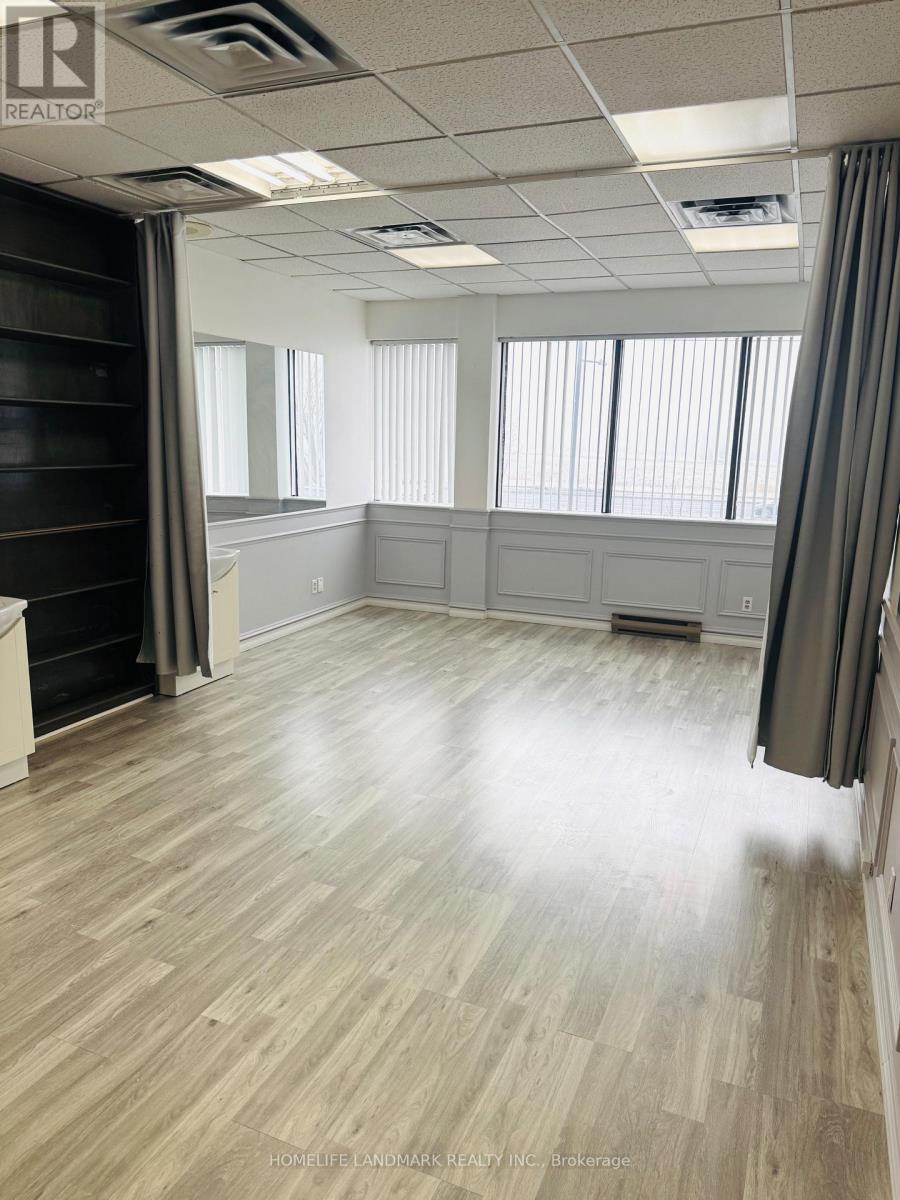 105 - 324 Highway 7 Avenue E, Richmond Hill, Ontario  L4B 1A6 - Photo 7 - N12892626