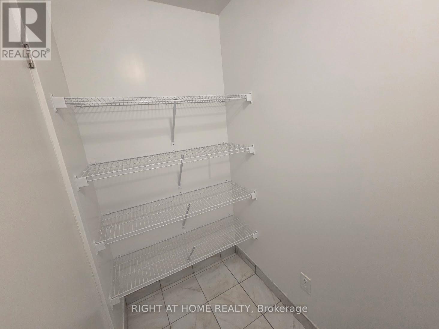 216 - 1010 Sandy Beach Road, Pickering, Ontario  L1W 0C7 - Photo 10 - E12874156