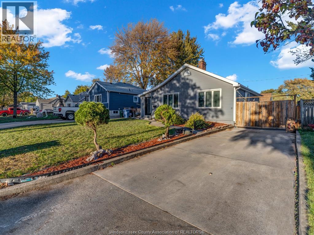 2616 Tourangeau Road, Windsor, Ontario  N8W 4N9 - Photo 5 - 26005589