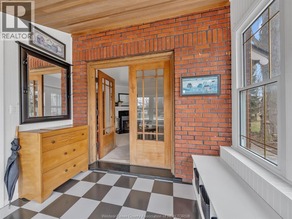 230 Main Street East, Kingsville, Ontario  N9Y 1A6 - Photo 9 - 26005588