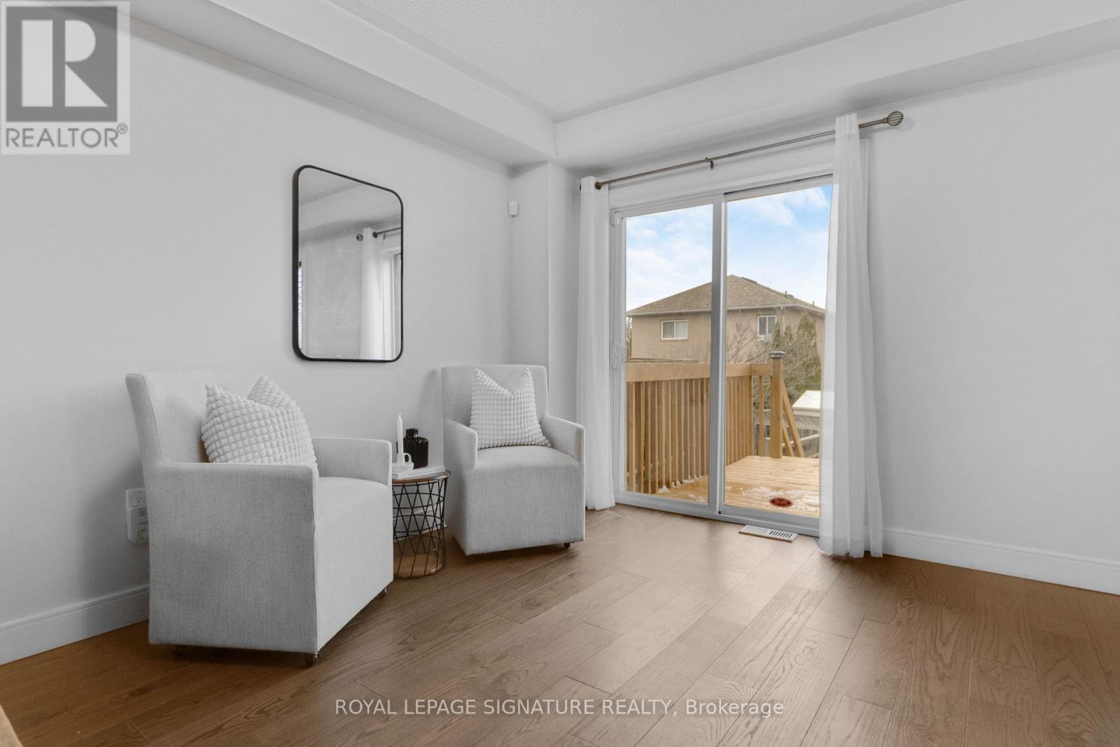 37 Wrendale Crescent, Georgina, Ontario  L4P 4C4 - Photo 10 - N12891322