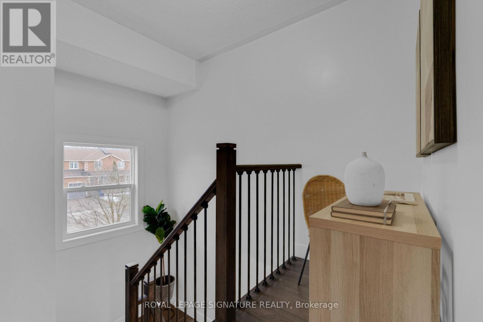 37 Wrendale Crescent, Georgina, Ontario  L4P 4C4 - Photo 23 - N12891322