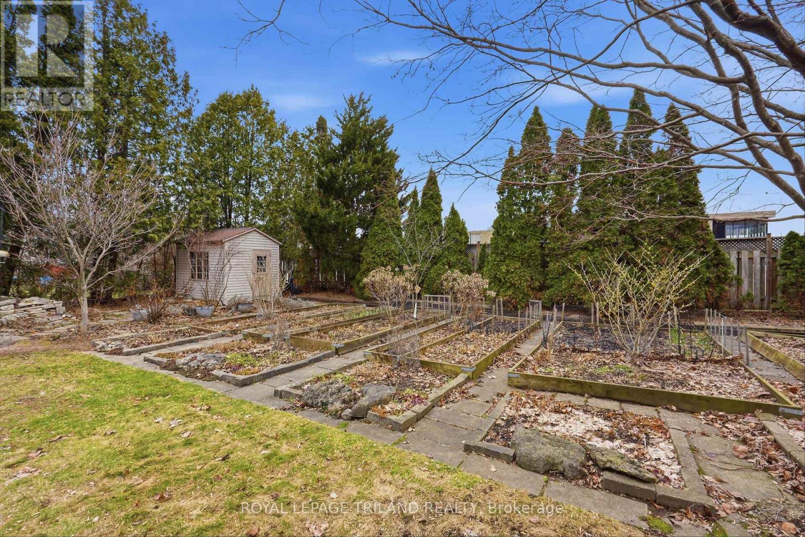 39 Ford Crescent, London North, Ontario  N6G 1H8 - Photo 41 - X12886210