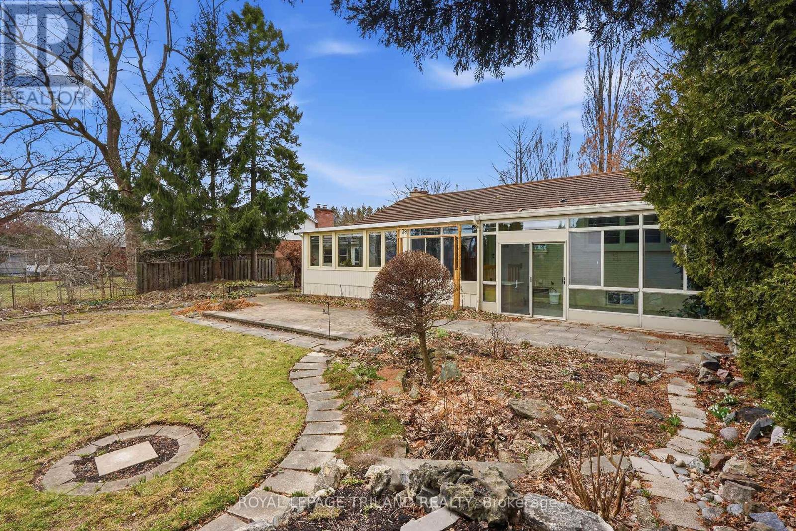 Photo 44 of 47 for 39 Ford Crescent