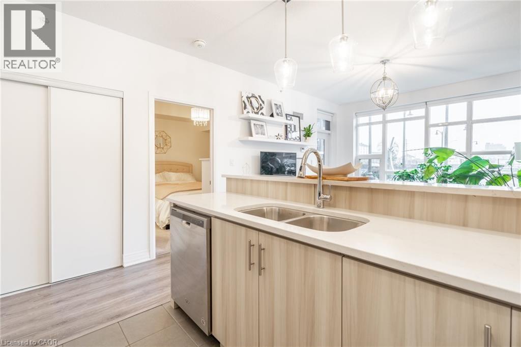 10 Concord Place Unit# 102, Grimsby, Ontario  L3M 0G6 - Photo 7 - 40813003